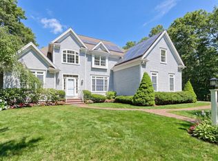 17 Payamps Road, Mashpee, MA 02649