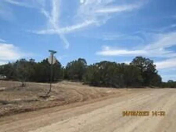 2 Crestview Pl, Tijeras, NM 87059