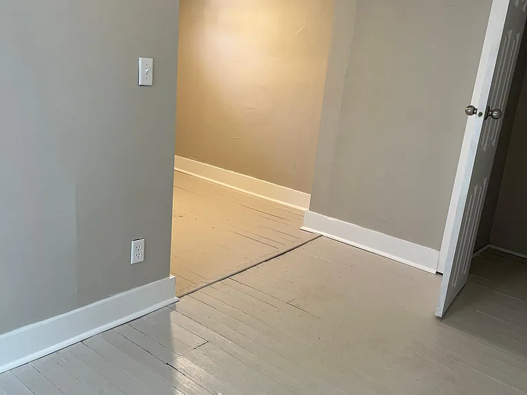 1536 Churchman Ave — Photo 17