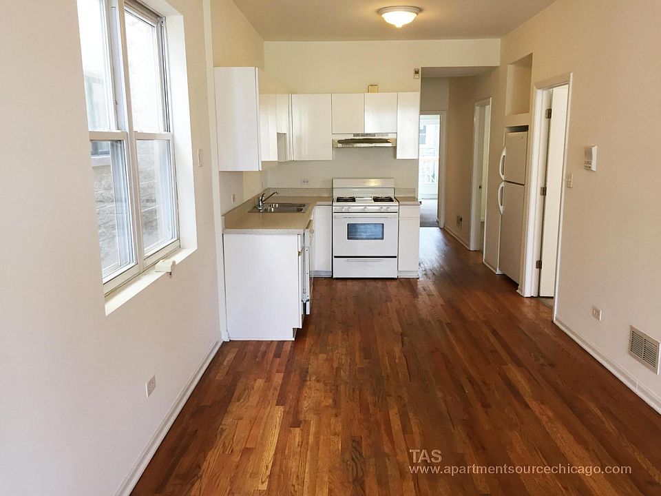 1st image of 2037 W Superior St #2