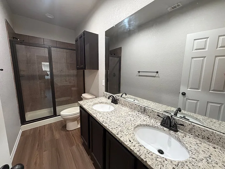 1129 Stanley Way — Photo 17