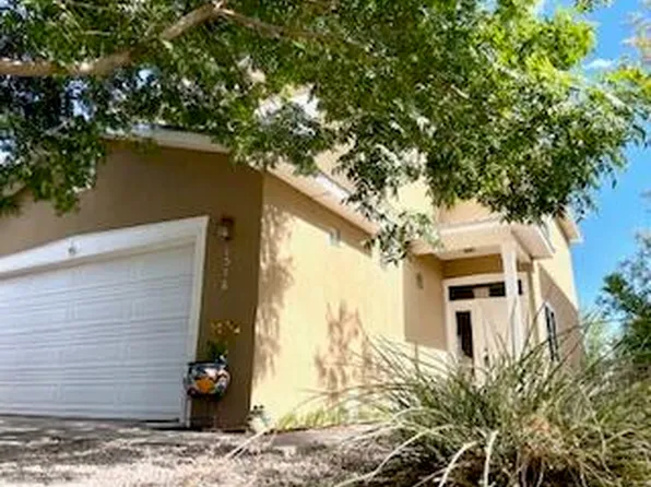 1516 Phoenix Ave NW, Albuquerque, NM 87107