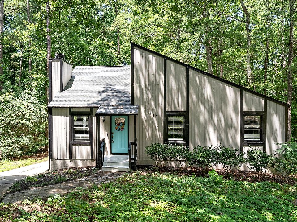 1217 Selwyn Ln #B, Cary, NC 27511 | Zillow