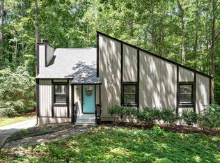 1217 Selwyn Ln #B, Cary, NC 27511