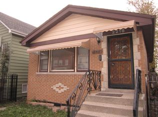 2216 N Major Ave, Chicago, IL