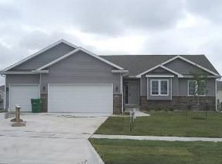 913 NE 43rd St, Ankeny, IA 50021