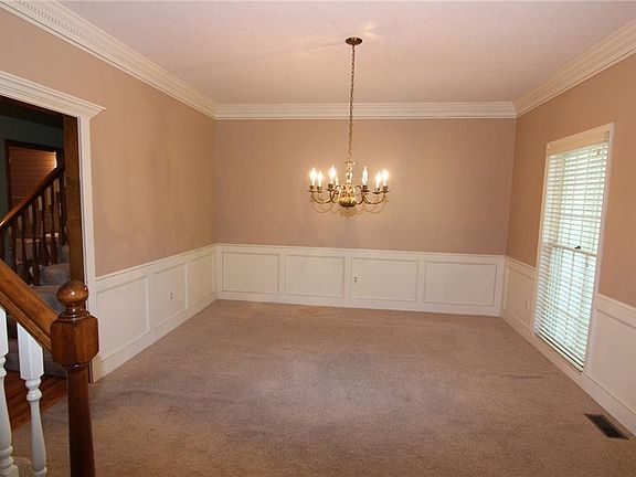 4th image of 3031 S 63rd St