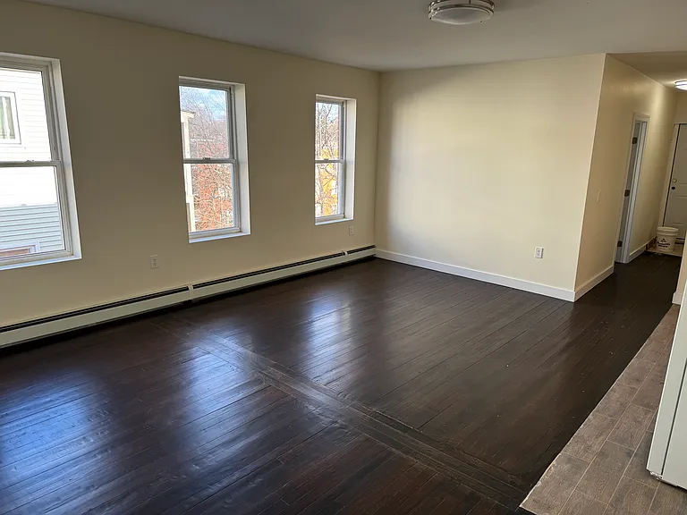 18 Enfield St #2S — Photo 13