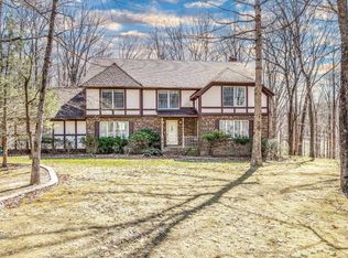 2901 Vistapoint Rd, Midlothian, VA 23113