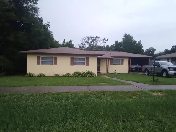 2100 W Astor Pl, Citrus Springs, FL 34434