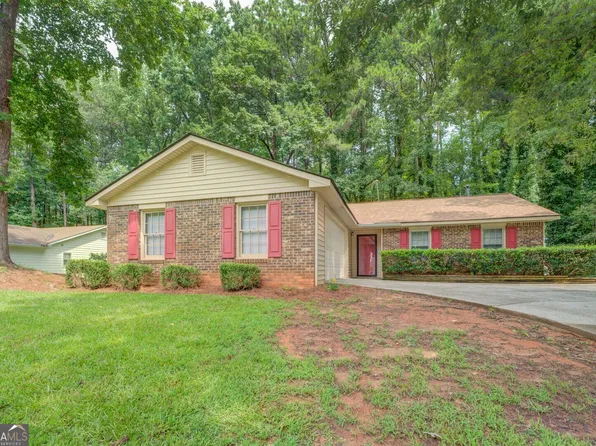 4626 Hamlet Walk SE, Conyers, GA 30094
