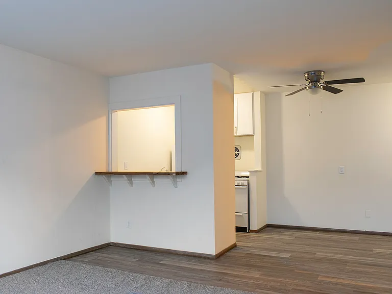 1 Bedroom - Renovated