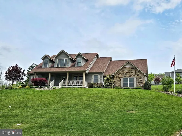 241 Hamer Dr, Duncansville, PA 16635