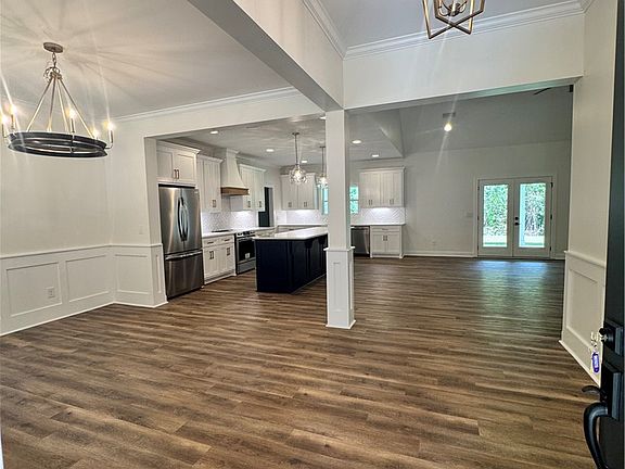 2nd image of 8953 Lee Road 175