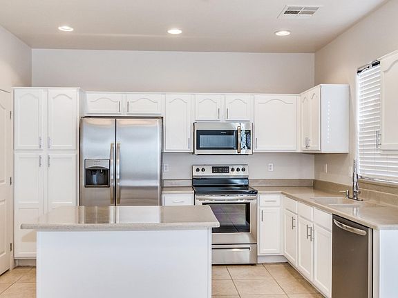 Lots of kitchen storage