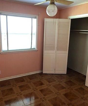 5th image of 2123 Dupont Dr