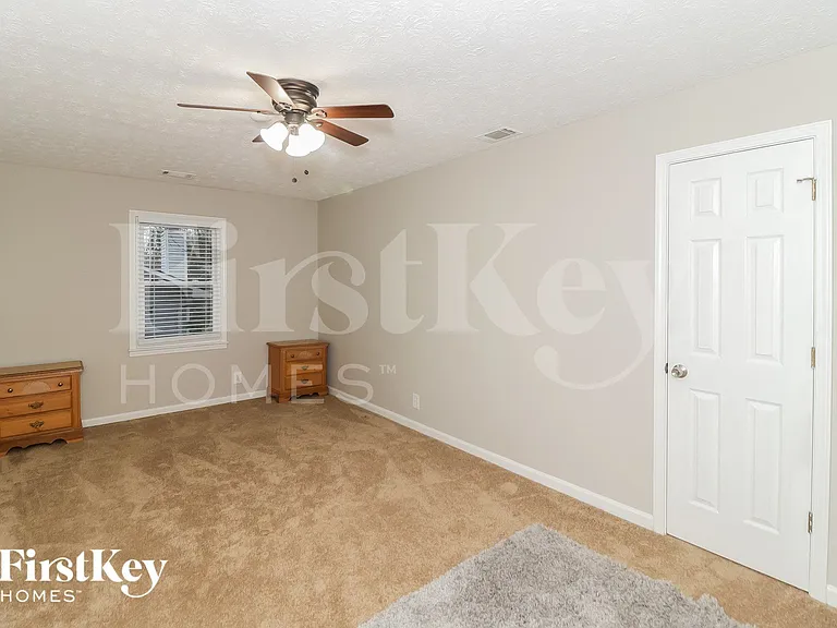 815 Old Spring Way — Photo 11
