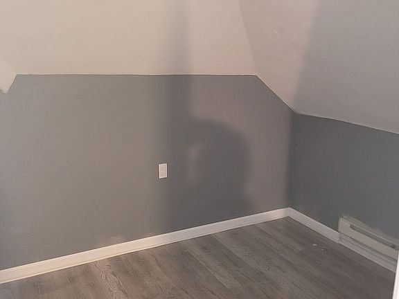 5th image of 14-16 Chestnut St #14-C