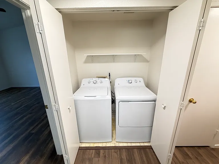 7241 Indian Creek Ln #201 — Photo 15