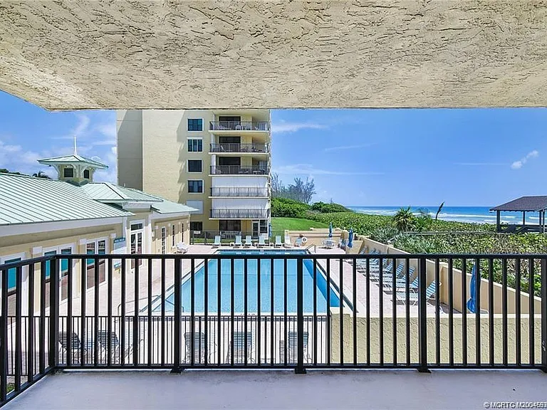 S Ocean Dr — Photo 27