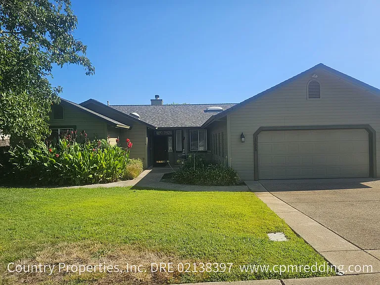 1225 River Ridge Dr — Photo 1