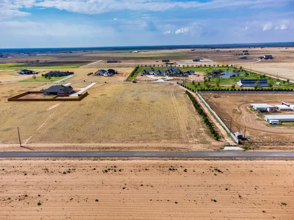 1108 Ranchland Cir, Tahoka, TX 79373