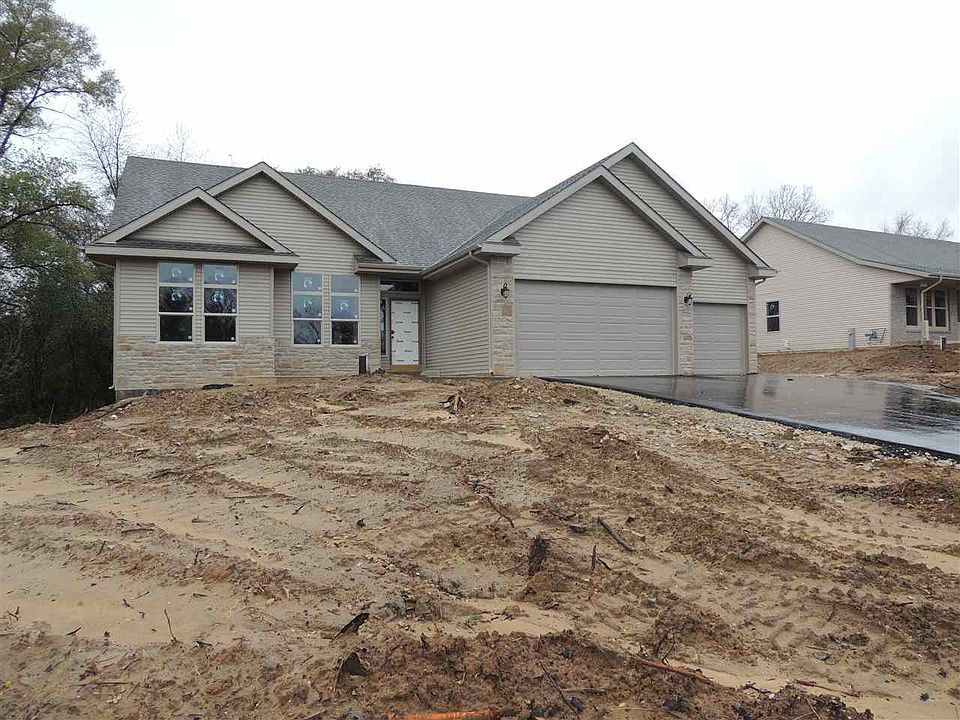 1st image of 11009 N Lake Woods