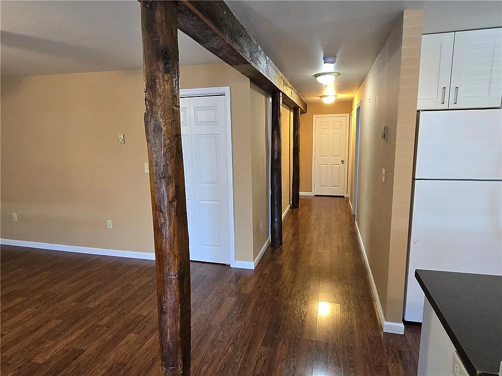 2 bed, 785 sqft, $1,600 — Photo 4