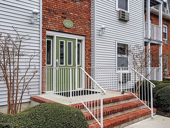 3rd image of 65 Whitefield Ave APT 228