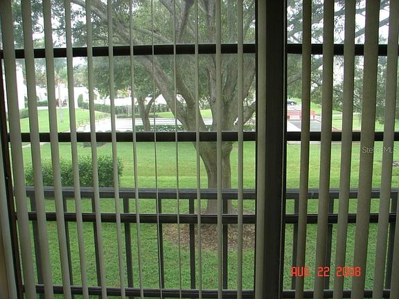 5th image of 2700 Bayshore Blvd APT 4206