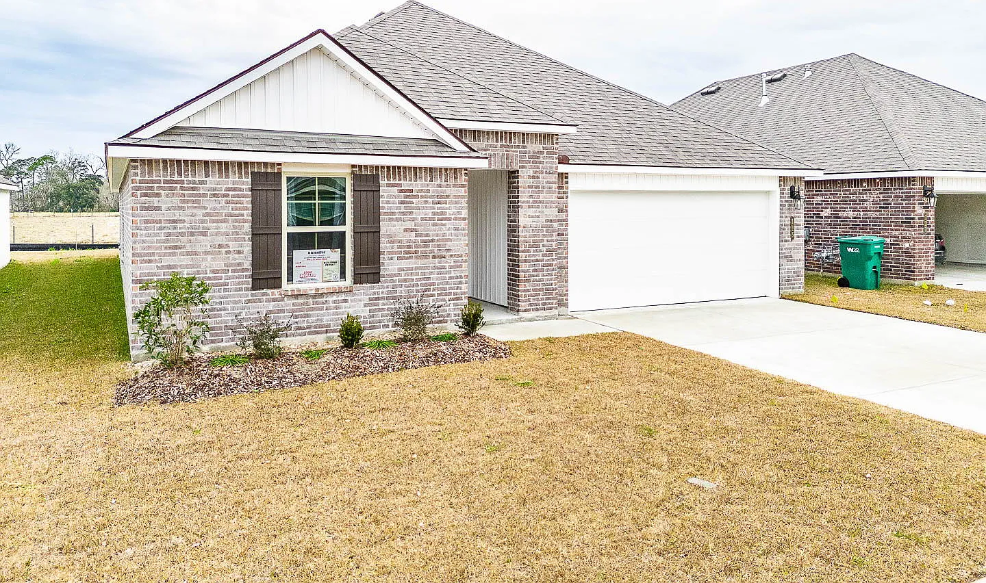 5 bed, 2087 sqft, $5,000 — Photo 2