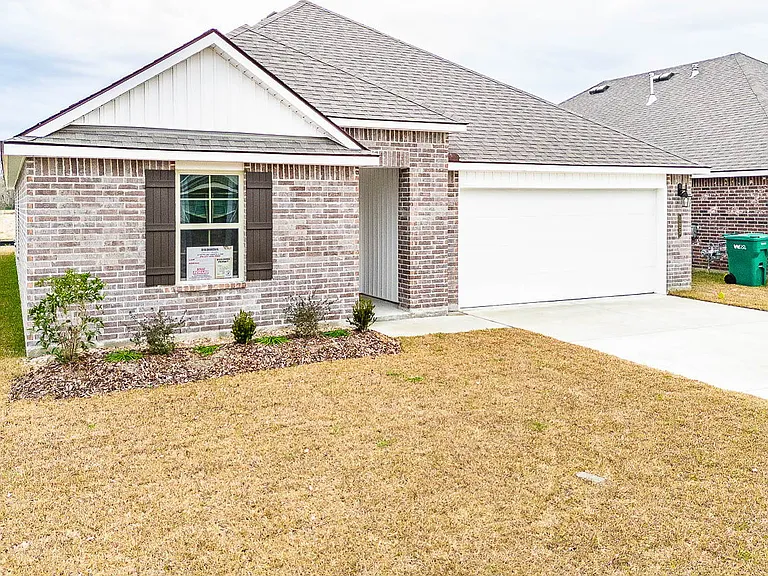 125 Lake Ridge Dr — Photo 2