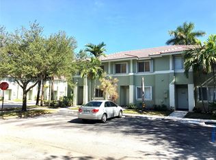 183 Hidden Court Rd #33, Hollywood, FL 33023