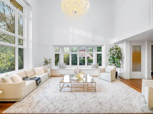 1263 Balfour Ave, Vancouver, BC V6H 1X6