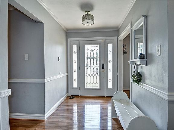 4th image of 1537 Waterway Cir