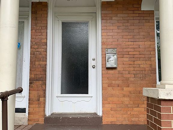 2nd image of 239 S 6th St #1