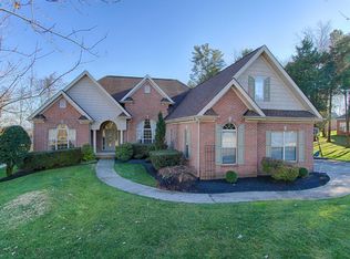 12612 Providence Glen Ln, Knoxville, TN 37934