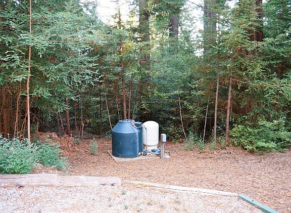 4th image of 400 Woodland Dr