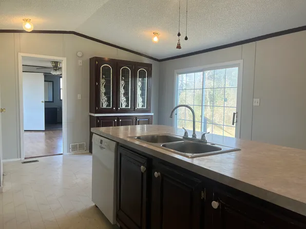 1344 Wedgewood Dr, Lake Charles, LA 70611