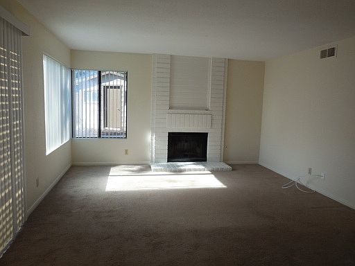 3rd image of 36806 Little Leaf Dr