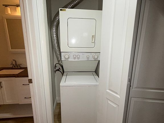 5th image of 510 Elm Dr Unit 102