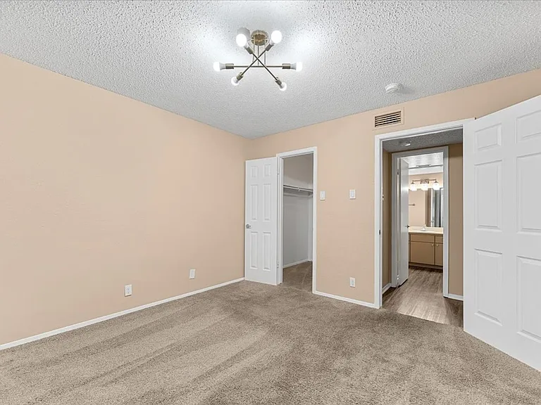 4859 Cedar Springs Rd #241 — Photo 16