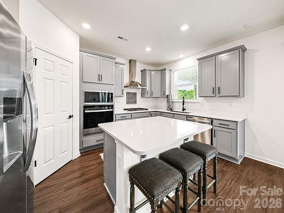 4th image of 12133 Rowan Hill Dr