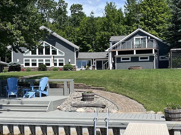 2nd image of 4411 Betty Lee Blvd