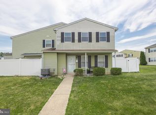 88 Reliance Sq, Telford, PA 18969