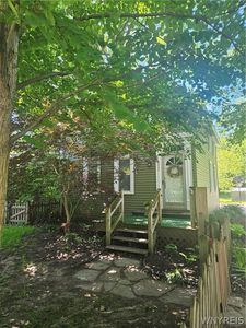 6857 Webster Rd, Orchard Park, NY, 14127