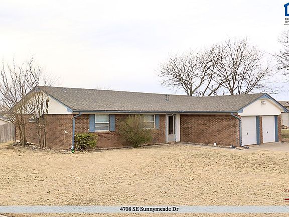 2nd image of 4708 SE Sunnymeade Dr