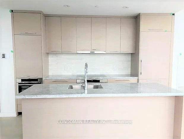 4 bed, $5,400 — Photo 4