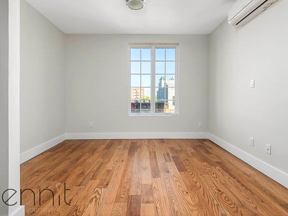 4th image of 1082 Rogers Ave #3A
