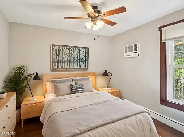 (undisclosed Address), Stony Brook, NY 11790